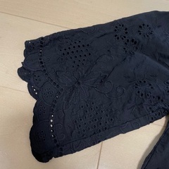 チュニック　ブラウス　ブラック　オフショル　肩出しの画像