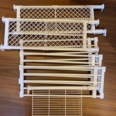 ニトリつっぱり棚　2点300円