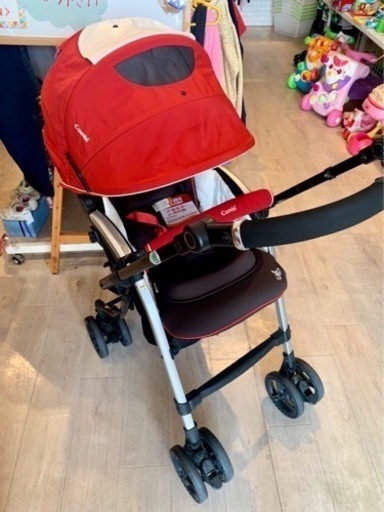 ■店頭引取限定■美品☆コンビ　ベビーカー　ディアクラッセオート４キャス♫