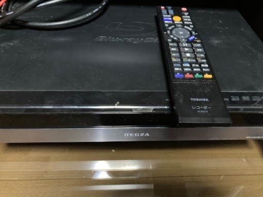 当方の都合が合い気持ちが良いお取引の方にお譲りします)REGZA ブルーレイ　HDDレコーダー　W録画