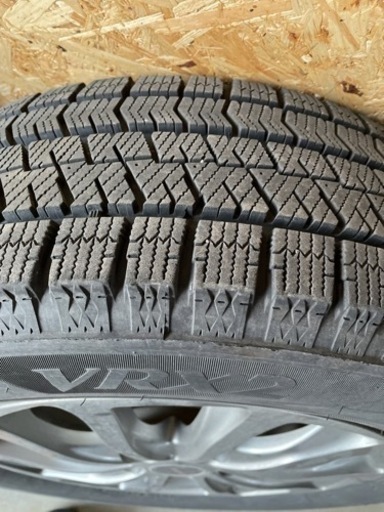スタッドレスホイール付き　VRX2