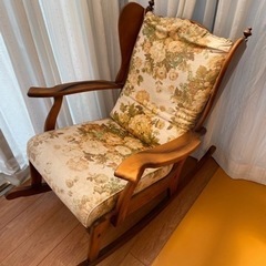 ロッキングチェア 