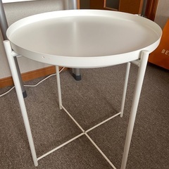 コーヒーテーブル(IKEA)※汚れありの画像