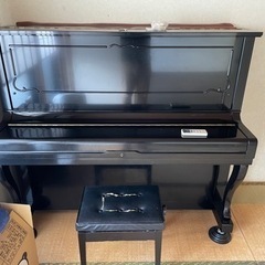 アップライトピアノ🎶　ビクター製