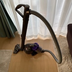 【無料】ダイソンDC36 掃除機　アタッチメント付き