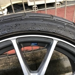 ウェッズ レオニス18インチ4本