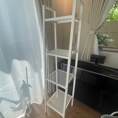 IKEA レールベリ　収納ラックの画像