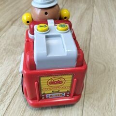 ☆最終お値下げ☆アンパンマン消防車の画像