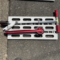 中古▶︎キックボード　ホワイト＆レッド