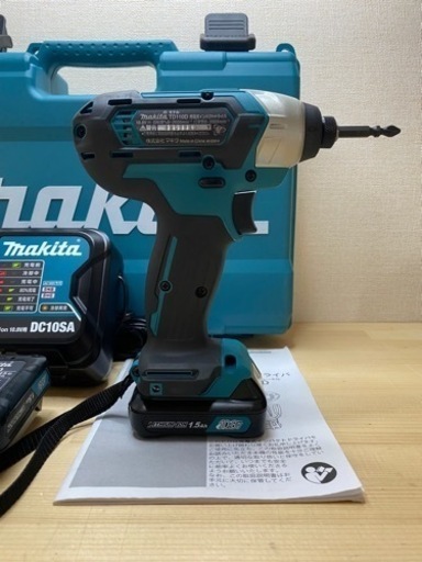 マキタ　TD110D 10.8V 充電式インパクトドライバー