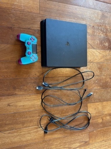 ※土日限定※Playstation 4 500GB CUH-2200A PS4