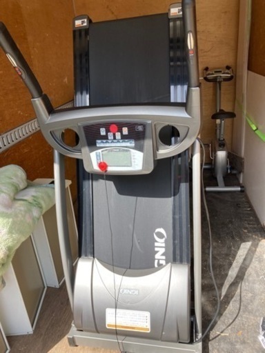 イグニオ　トレッドミル　ランニングマシン☆