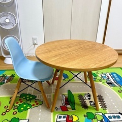 子供用イス　テーブル　イームズ　リプロダクト