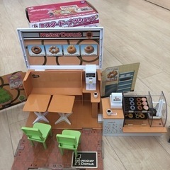 リカちゃん　ミスタードーナツショップ　ドーナツ屋さんの画像