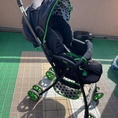 アプリカ　ベビーカーの画像