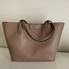 GUESS トートバッグ　2個の画像