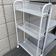 交渉中■メタルラック ワゴン など2点セット 小型　ラック　棚の画像