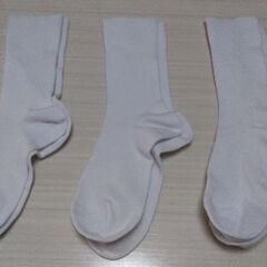 ★ 中学生　靴下　女の子用　3セット　      値下げしました