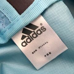 adidas ボストンバッグの画像