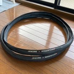 ロードバイクタイヤ ハッチンソン エキノックス2  クリンチャー...