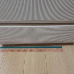 プラスチック衣装ケースの画像