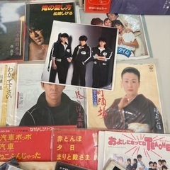 レコード　まとめ売り　EP LPなど約７０枚　チェッカーズ　もんた&ブラザーズの画像