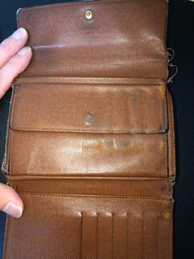 ルイヴィトン財布　4つ