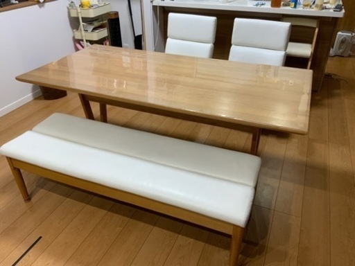 ダイニングテーブルセット４人用