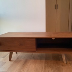 ウォールナット　テレビ台