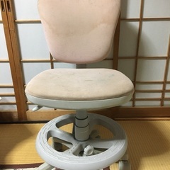 学習用椅子　1脚　