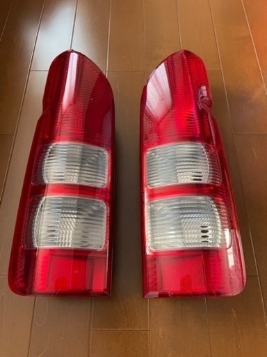 ハイエース200系　テール