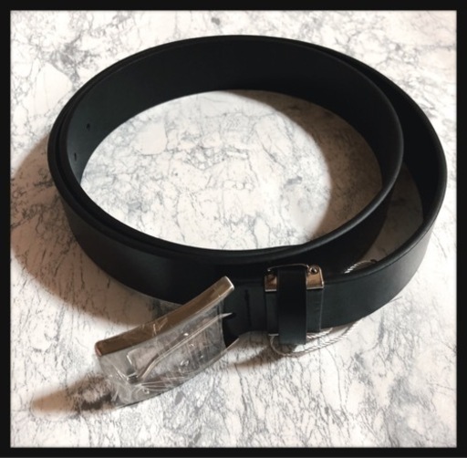 ご購入者様決定꒰未使用꒱牛革ベルト 黒 一枚皮 自然な光沢感 メンズ ファッション 学生服