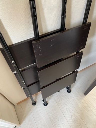 突っ張りラック　カエサル