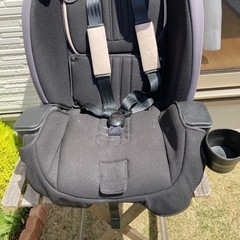 【引渡し完了】チャイルドシートもらっていただける方いますか？の画像