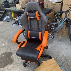 ゲーミングチェア　中古　目立つ傷汚れなし