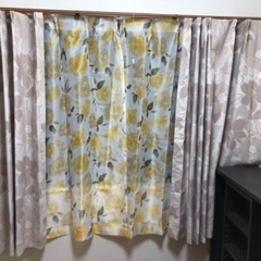 スライド式本棚の画像