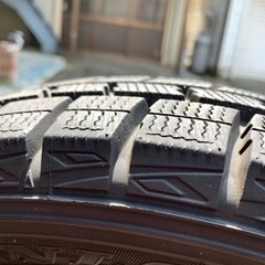 スタッドレスタイヤお譲りします。の画像