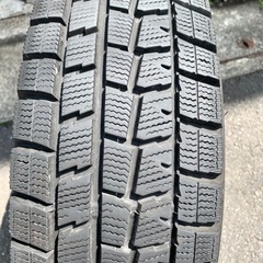 スタッドレスタイヤお譲りします。の画像
