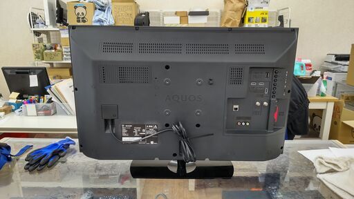SHARP　液晶ﾃﾚﾋﾞ　2T-C32AE1　2018年製　KJ553