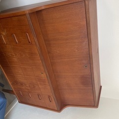 アクタス、アンティーク家具