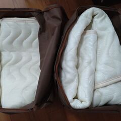 敷きパッド　ボックスシーツ