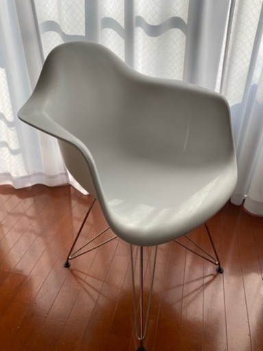 イームズチェア、ホワイト、シンプル、Eames Chair