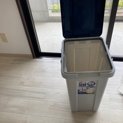 ゴミ箱