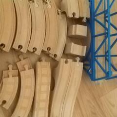 IKEAと機関車トーマスの鉄橋☆電車もミニカーも走る！の画像