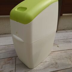 Aprica (アップリカ) 紙おむつ処理ポット におわなくてポ...