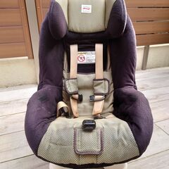 チャイルドシート　(アメリカ製　Britax Boulevard)
