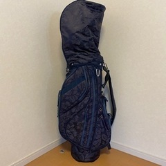 【お話中】ゴルフバックとクラブ