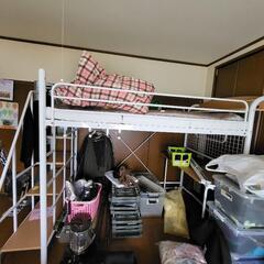 お話し中‼️セミダブル宮付きロフトベッド　折り畳み式デスク付きです‼️