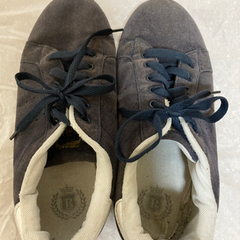 スニーカー、差し上げます。の画像