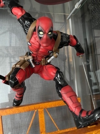 デッドプール　フィギュア